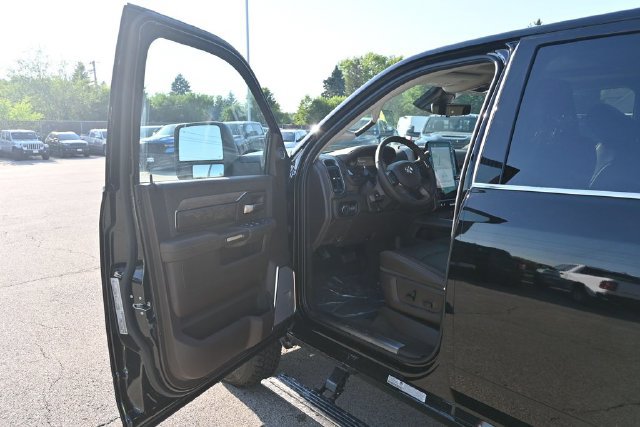 New 2026 RAM 3500 Longhorn AWD/4WD image 14