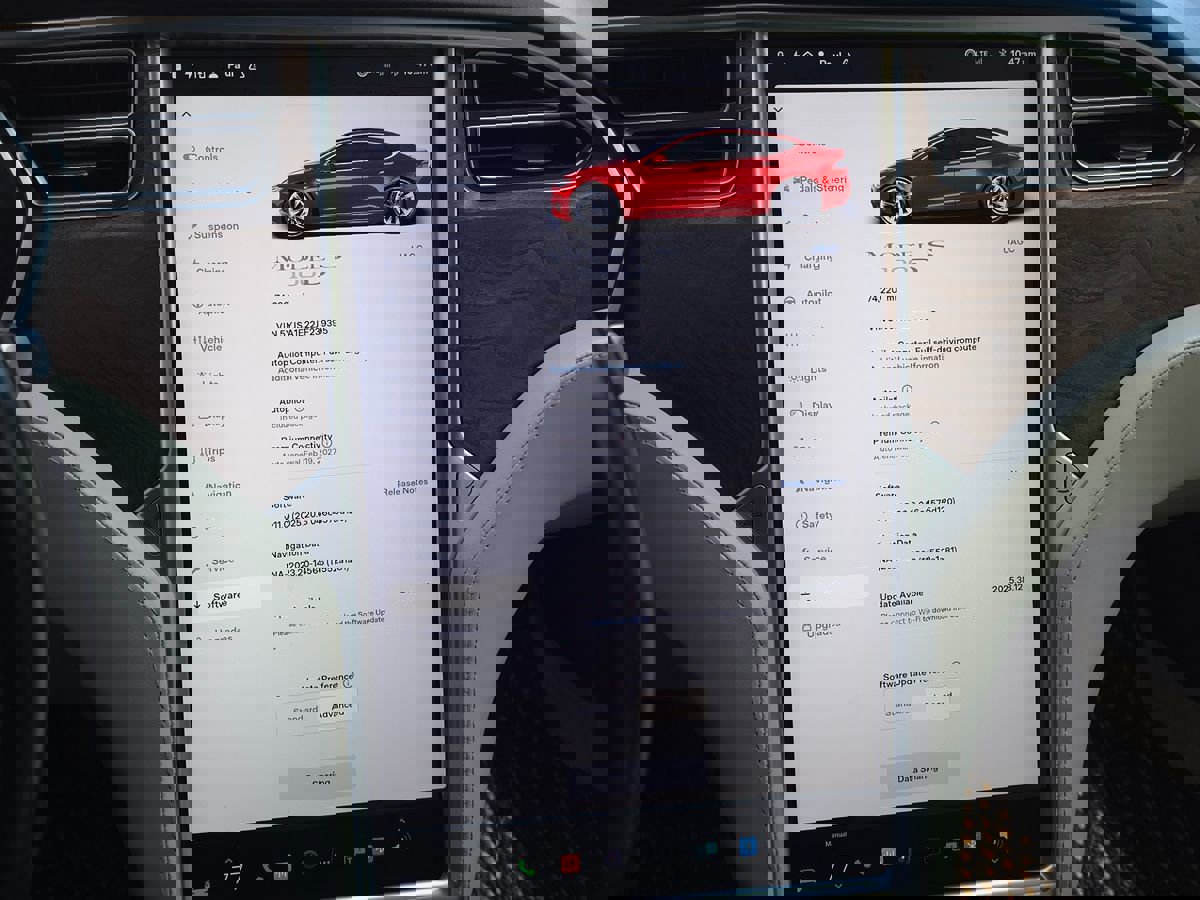 Used 2018 Tesla Model S 100D image 39