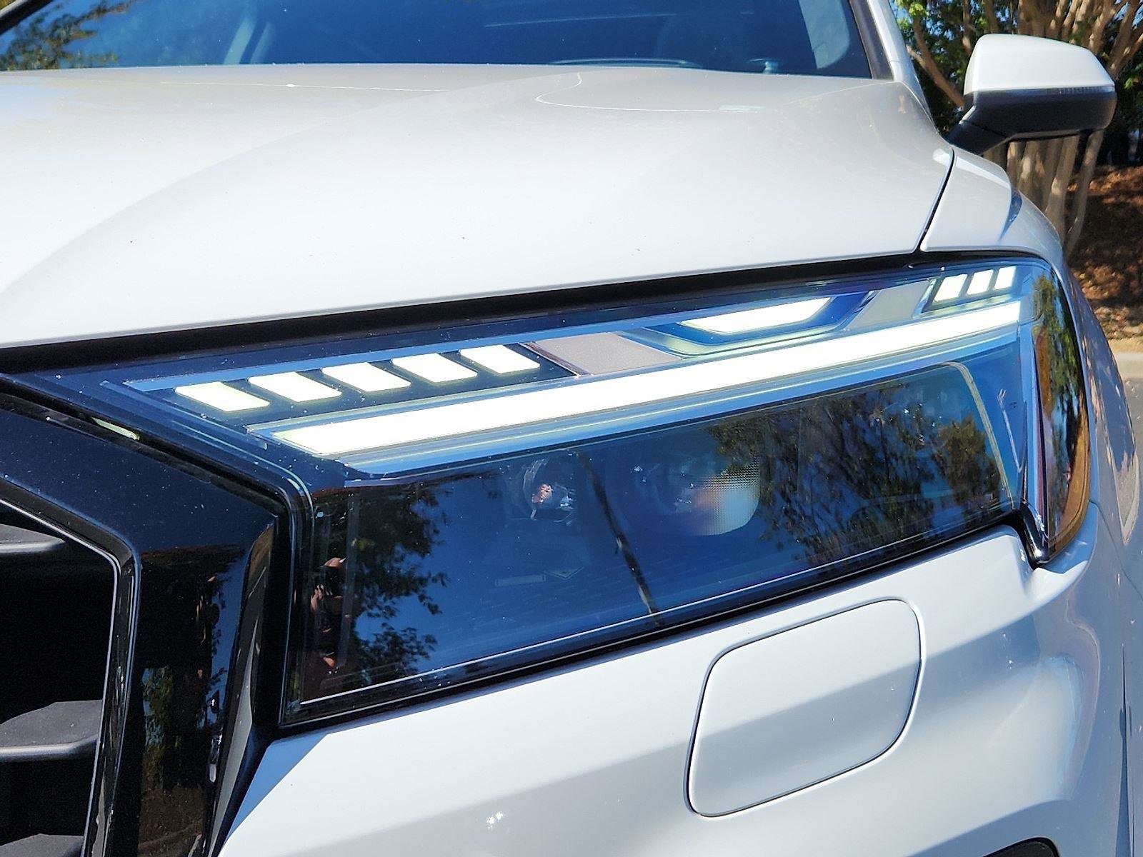 Used 2025 Audi Q7 3.0T Prestige w/ Prestige Package image 9