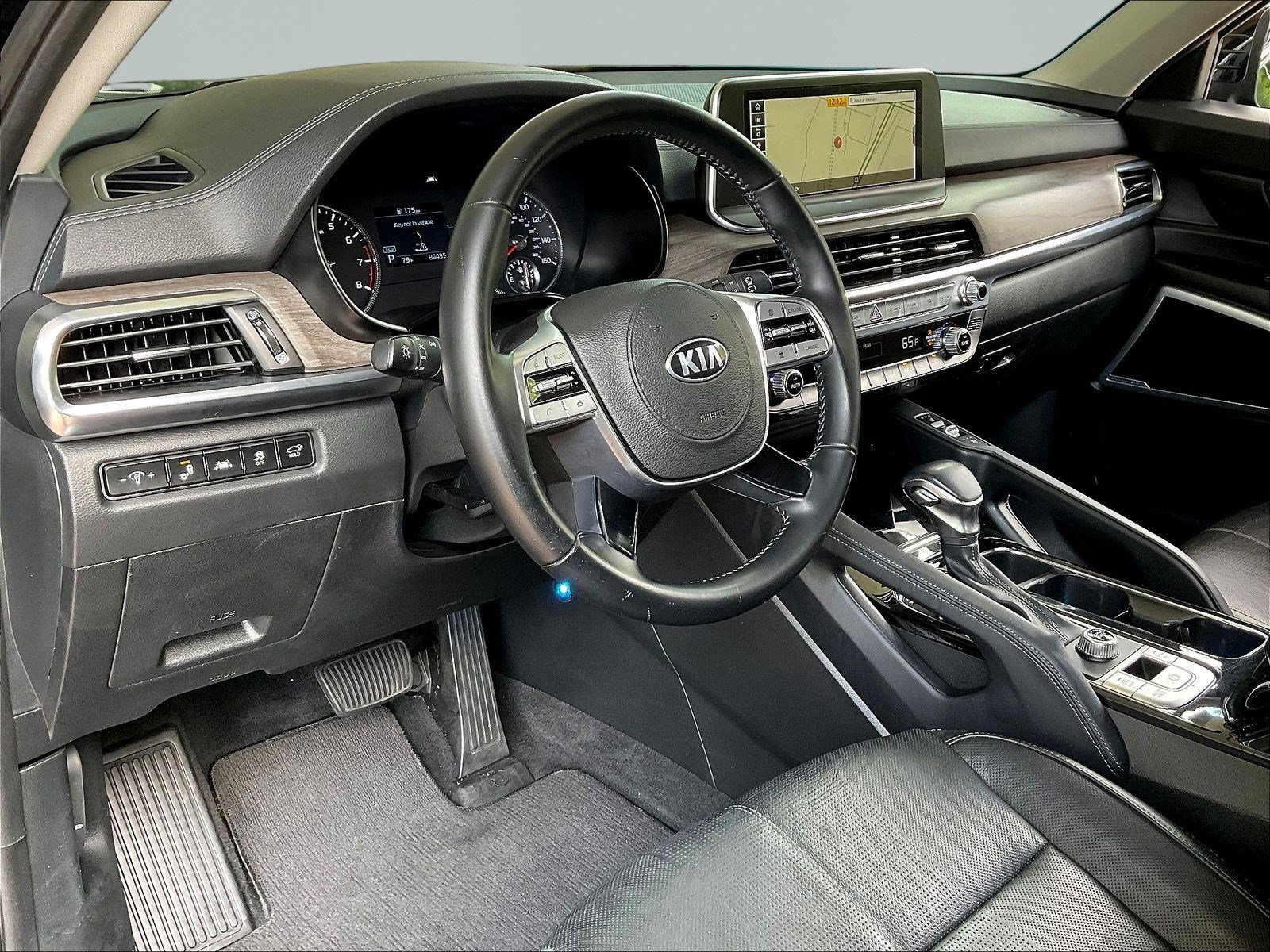Used 2020 Kia Telluride EX w/ EX Premium Package FWD image 17