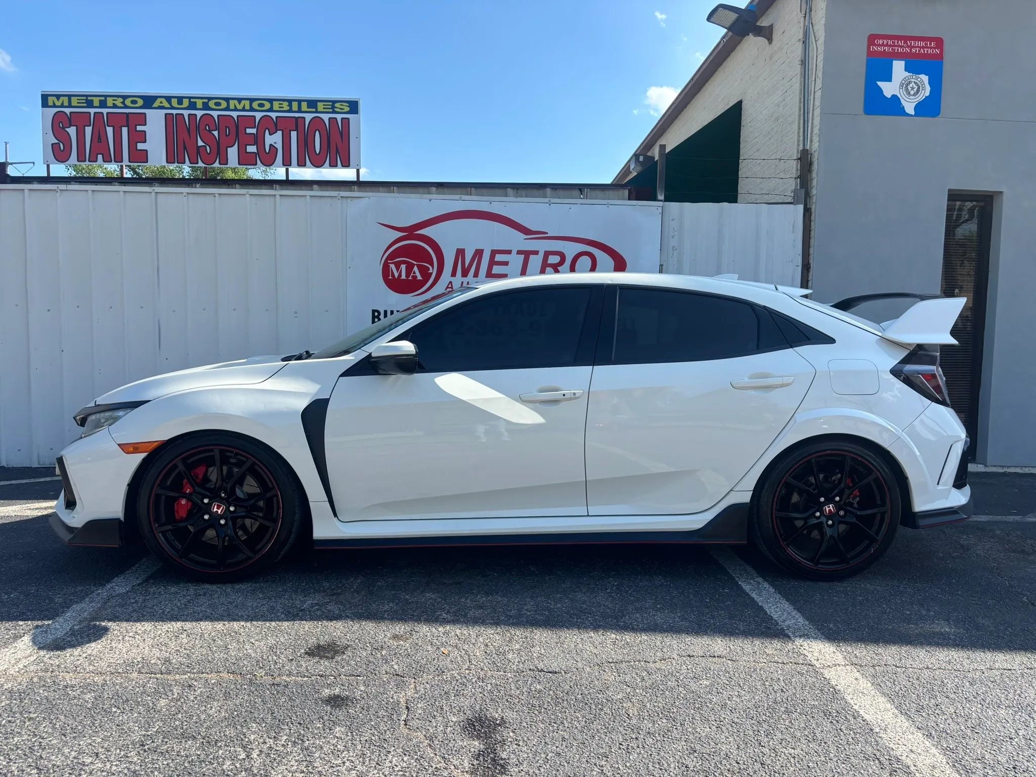 Used 2021 Honda Civic Type R image 2
