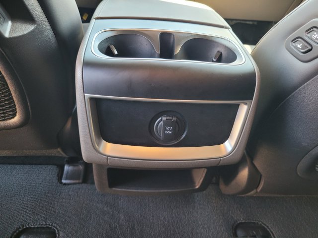 Used 2026 Kia Carnival EX FWD image 15