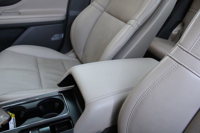 Certified 2024 Lincoln Corsair Grand Touring w/ Equipment Group 301A image 5