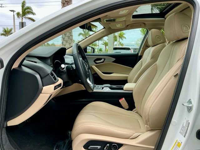 Used 2023 Acura TLX FWD image 8