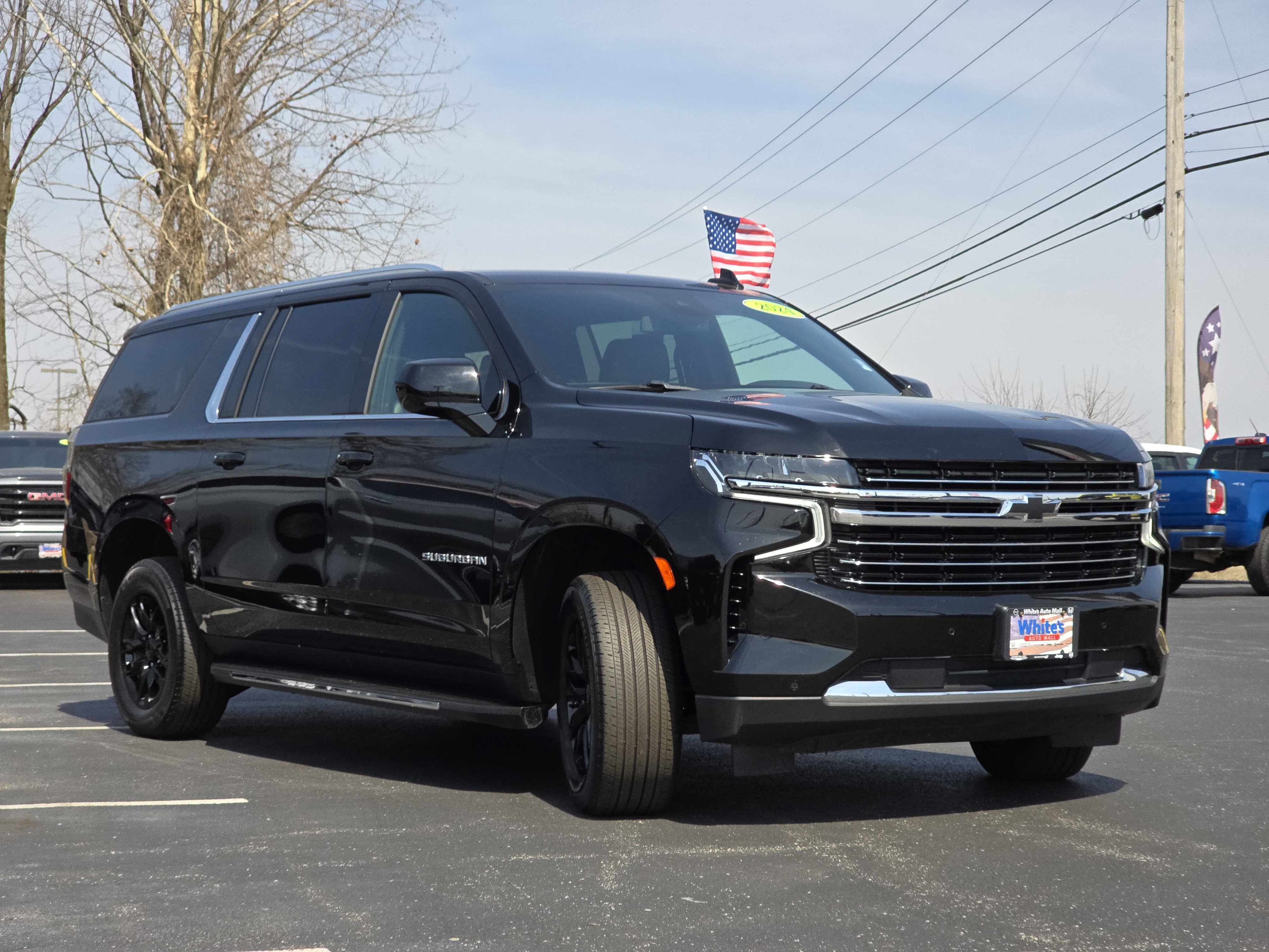Used 2024 Chevrolet Suburban LT AWD/4WD image 17