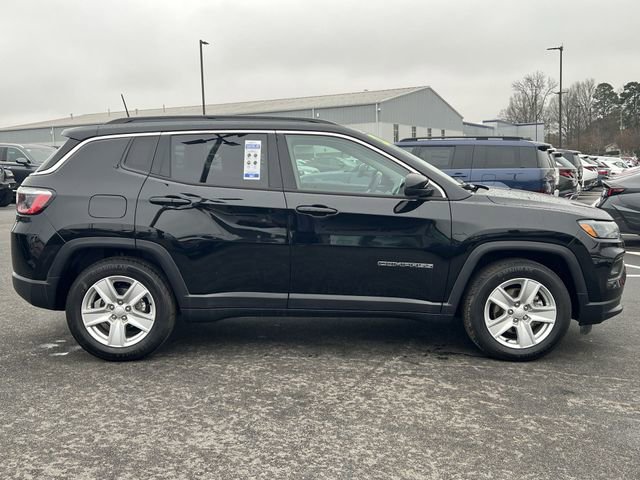 Used 2022 Jeep Compass Latitude w/ Sun and Sound Group image 28