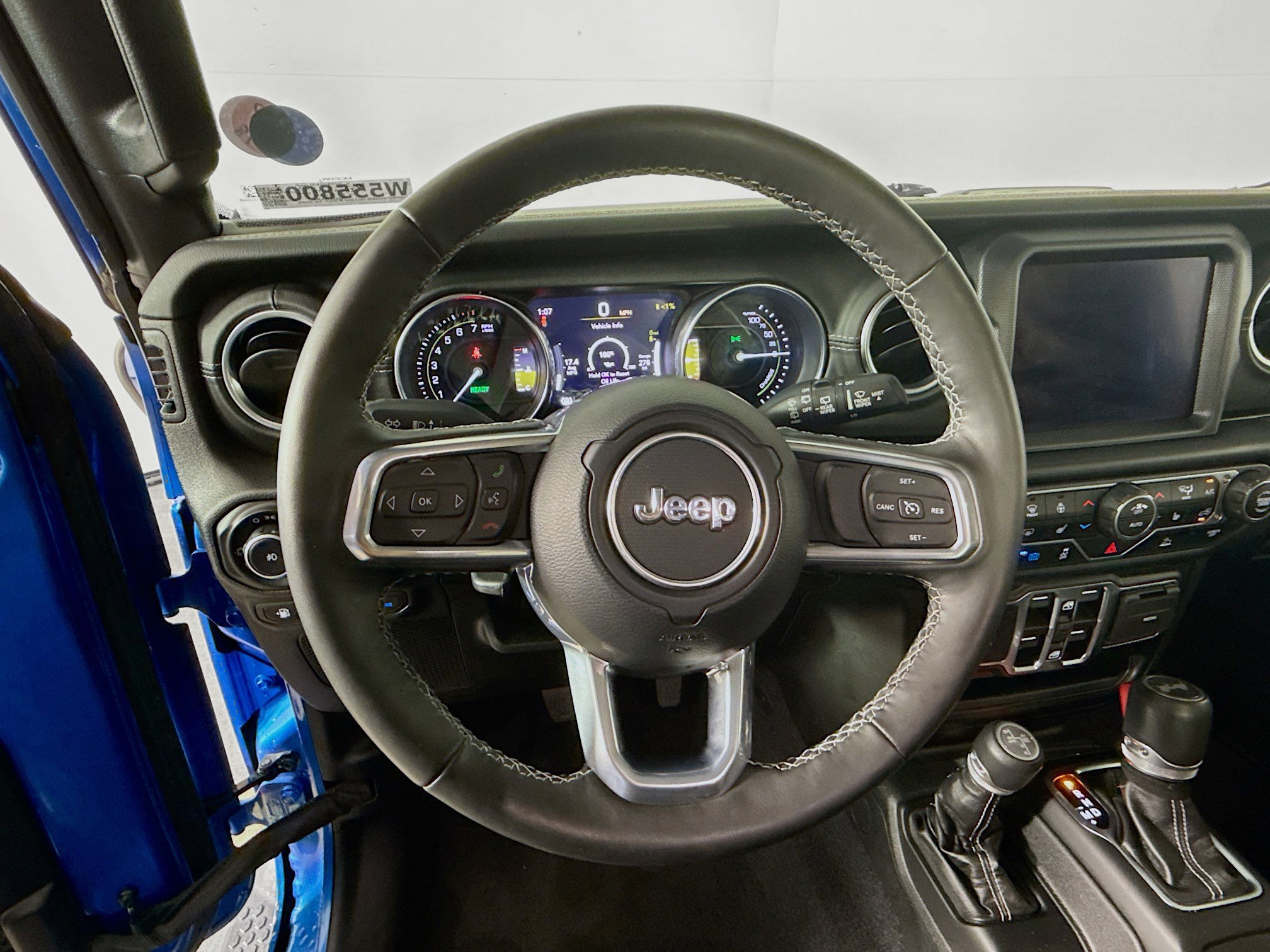 Used 2023 Jeep Wrangler Unlimited Sahara w/ Cold Weather Group image 11