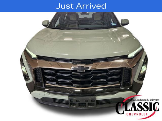 Used 2026 Chevrolet Equinox ACTIV w/ Convenience Package III FWD image 3