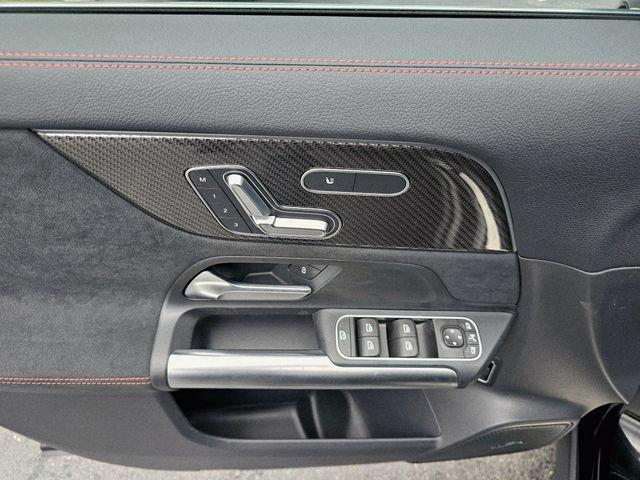 New 2026 Mercedes-Benz GLA 35 AMG 4MATIC image 20