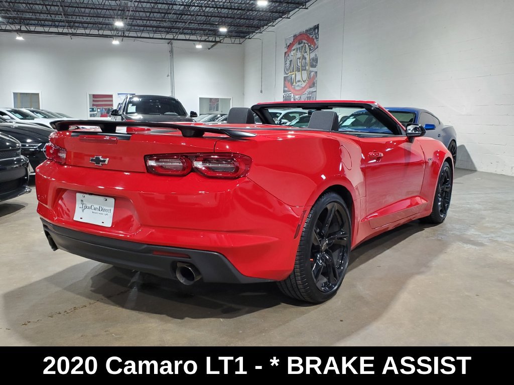 Used 2020 Chevrolet Camaro LT RWD image 9