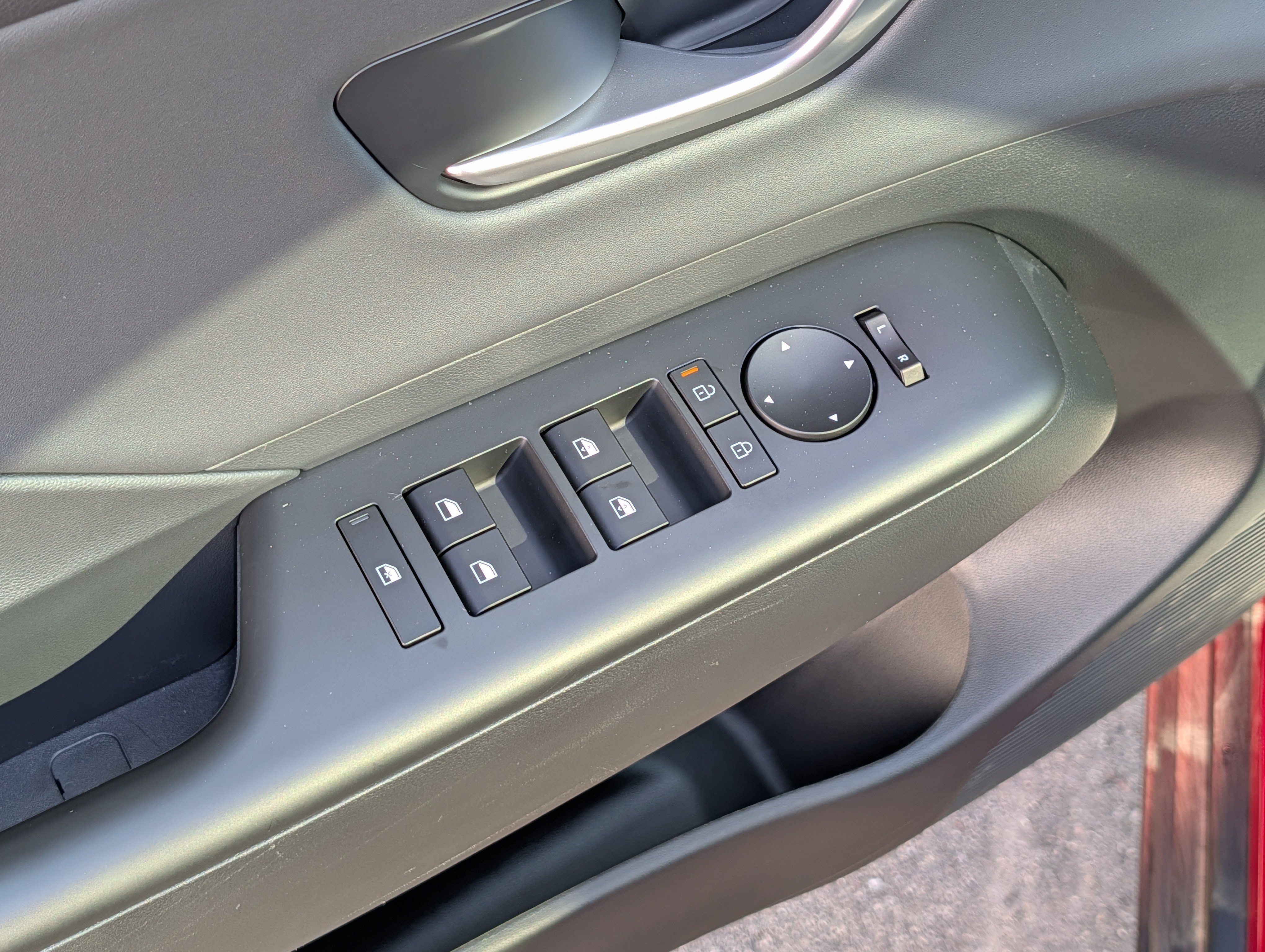 Certified 2026 Hyundai Kona Limited AWD/4WD image 19