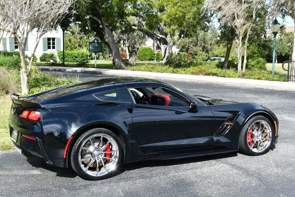 Used 2019 Chevrolet Corvette Grand Sport image 6