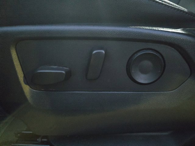 Used 2022 GMC Sierra 1500 SLT w/ SLT Premium Plus Package image 28