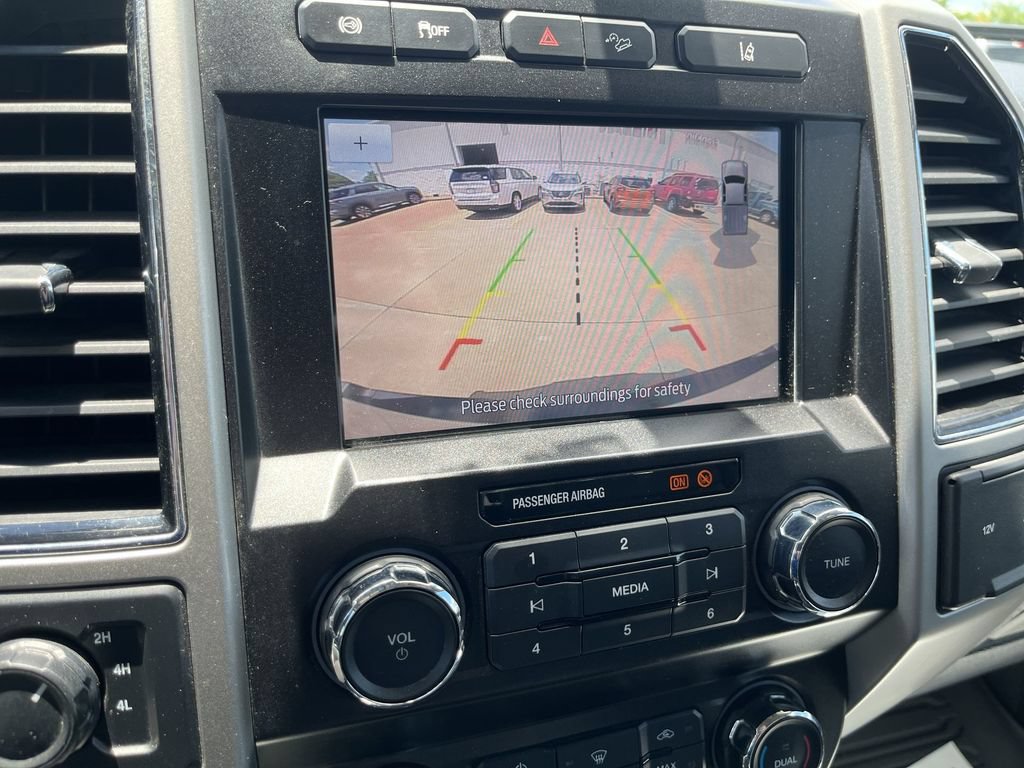 Used 2020 Ford F250 Lariat w/ Lariat Value Package AWD/4WD image 17