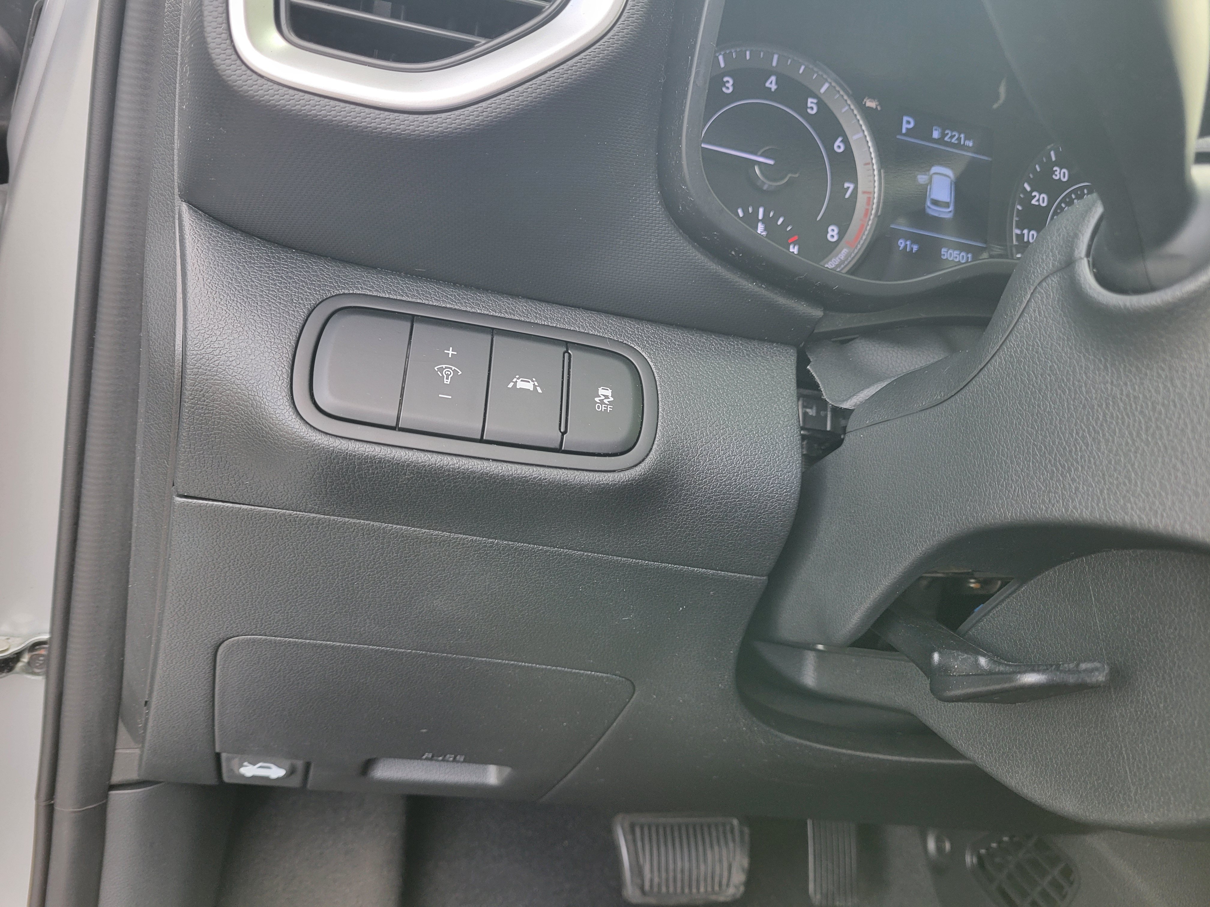 Used 2021 Hyundai Venue SE FWD image 16