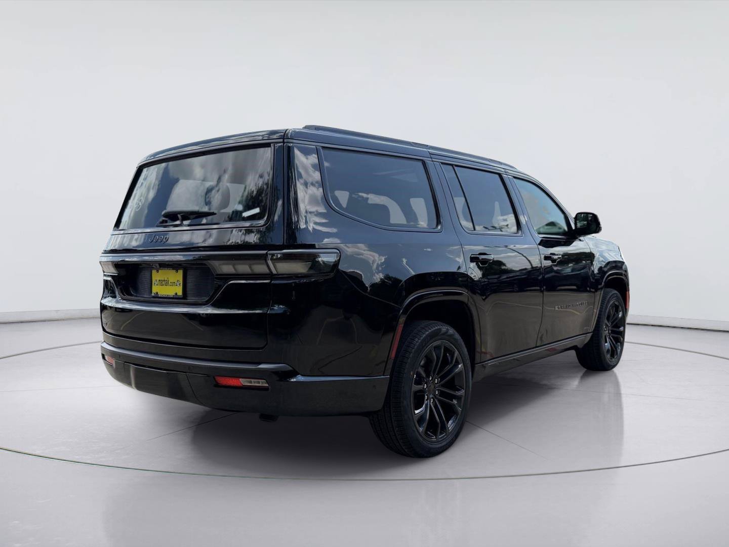 New 2026 Jeep Grand Wagoneer Summit AWD/4WD image 5