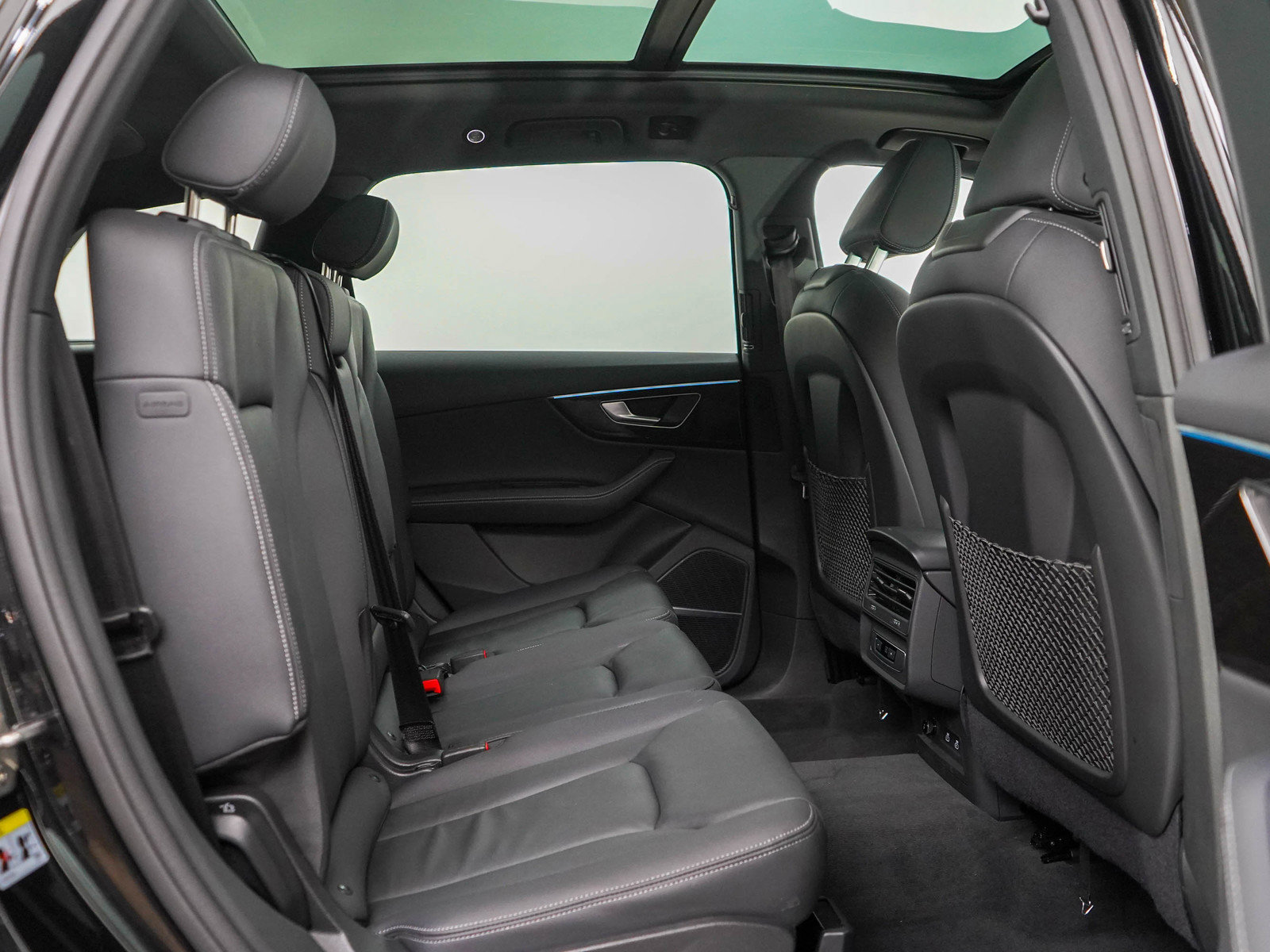 Used 2025 Audi Q7 3.0T Premium Plus image 12