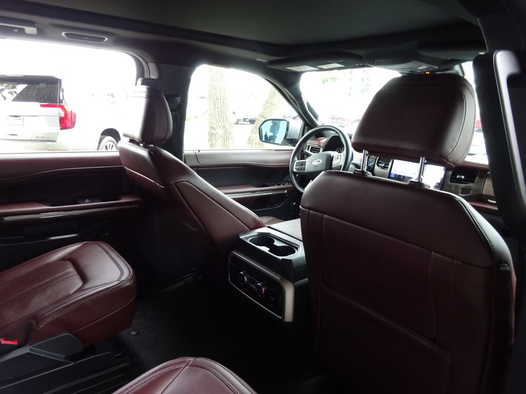Used 2022 Ford Expedition Limited AWD/4WD image 21