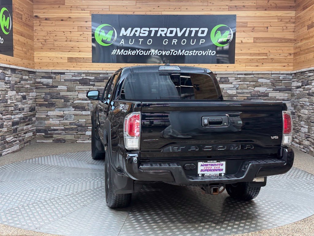 Used 2020 Toyota Tacoma TRD Off-Road w/ TRD Premium Off Road Package AWD/4WD image 18