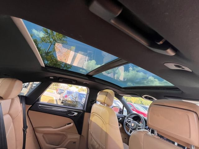 Used 2017 Porsche Macan S AWD/4WD image 29
