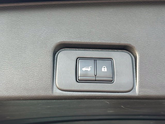 Used 2026 Nissan Rogue SL AWD/4WD image 18