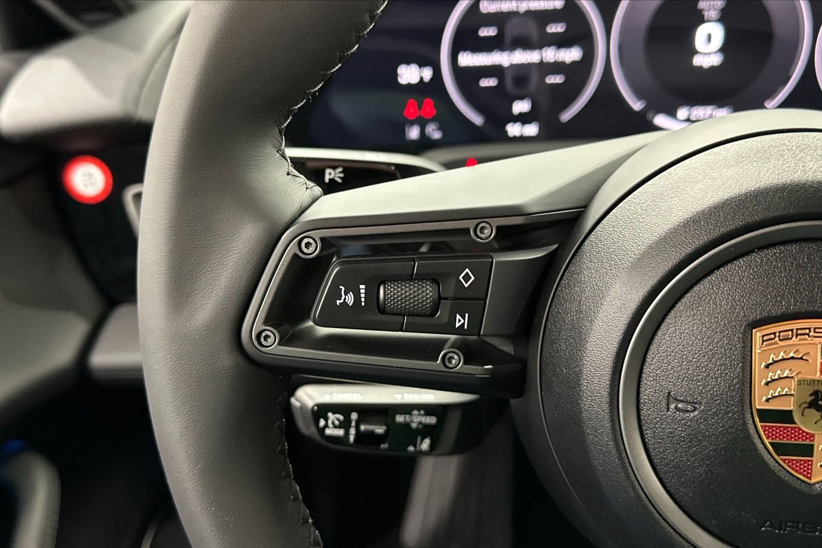 New 2025 Porsche Taycan 4S image 43