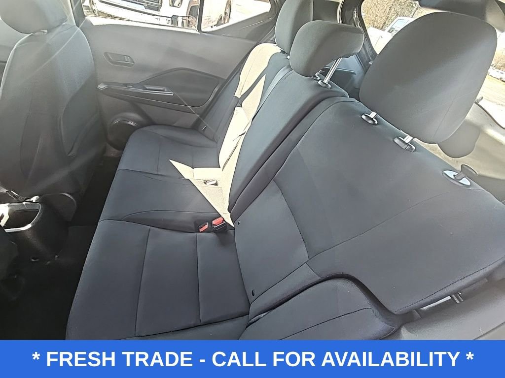 Used 2023 Nissan Kicks S image 10