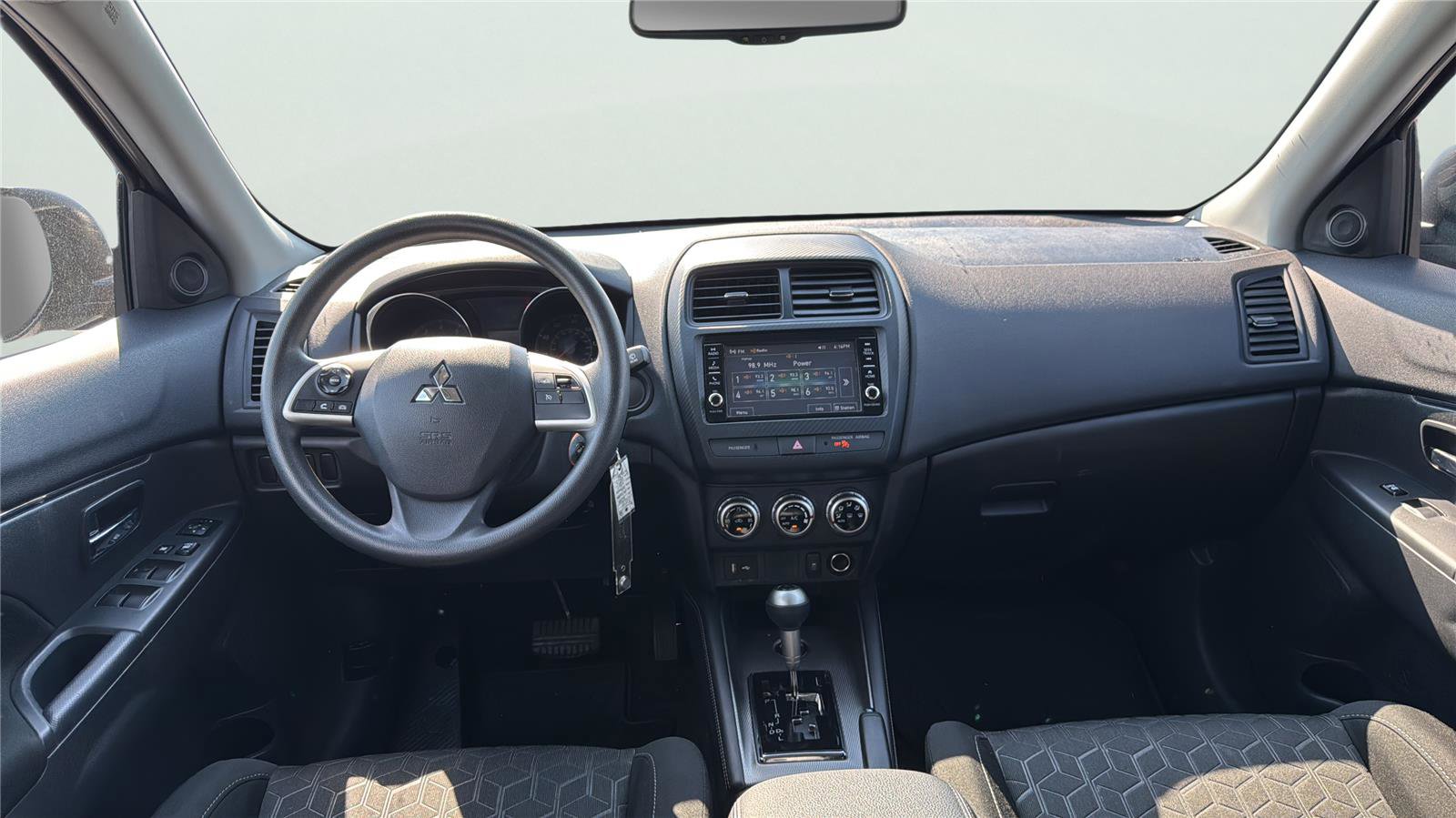 Used 2025 Mitsubishi Outlander Sport ES AWD/4WD image 10