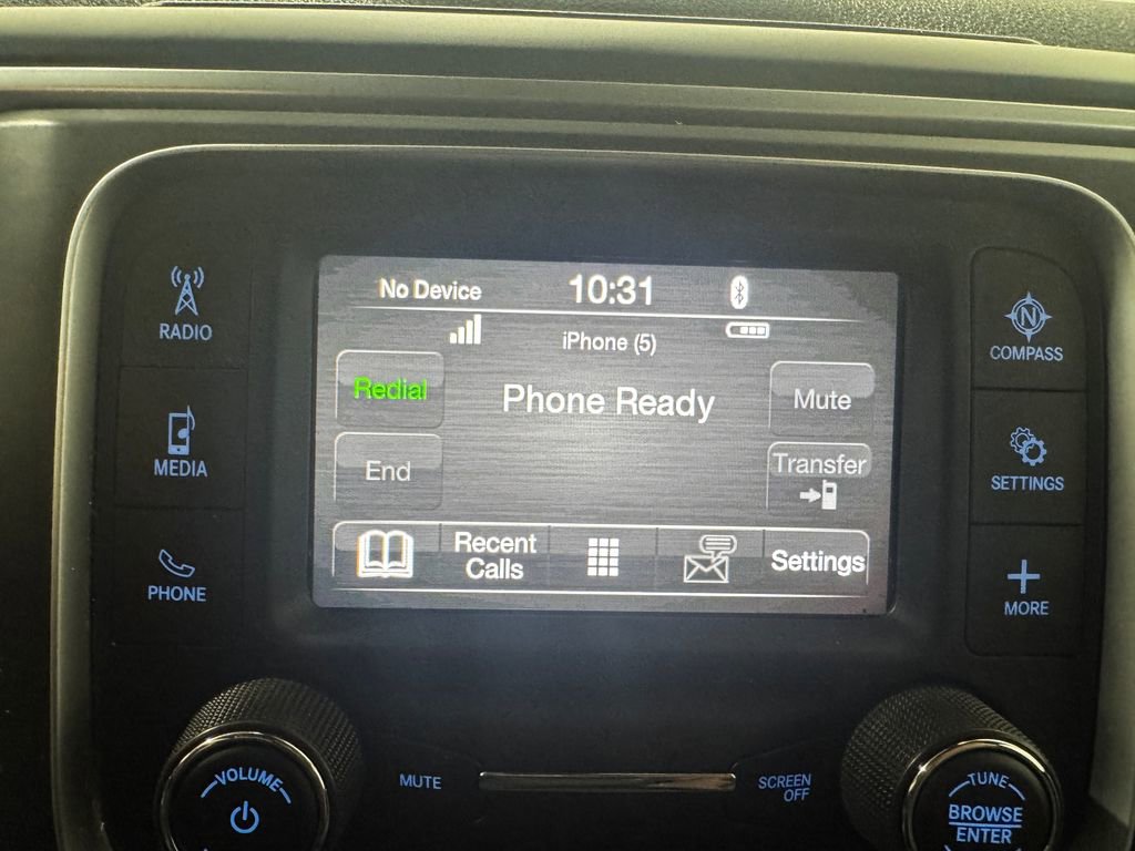 Used 2022 RAM 1500 Classic SLT image 29