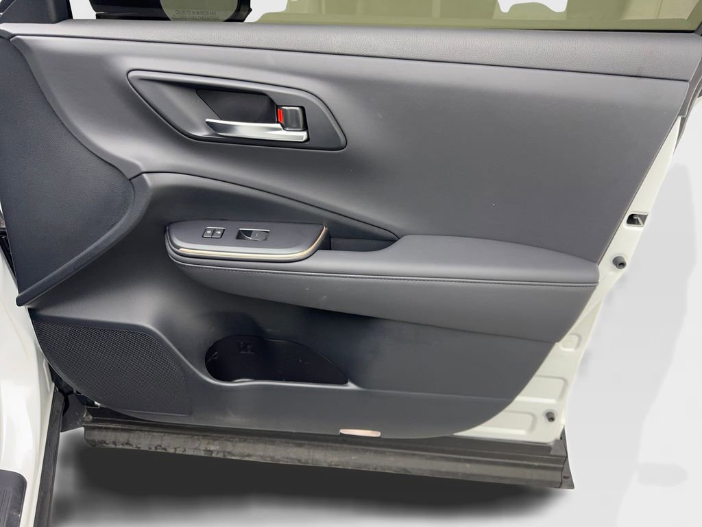 Used 2023 Toyota Crown XLE image 48