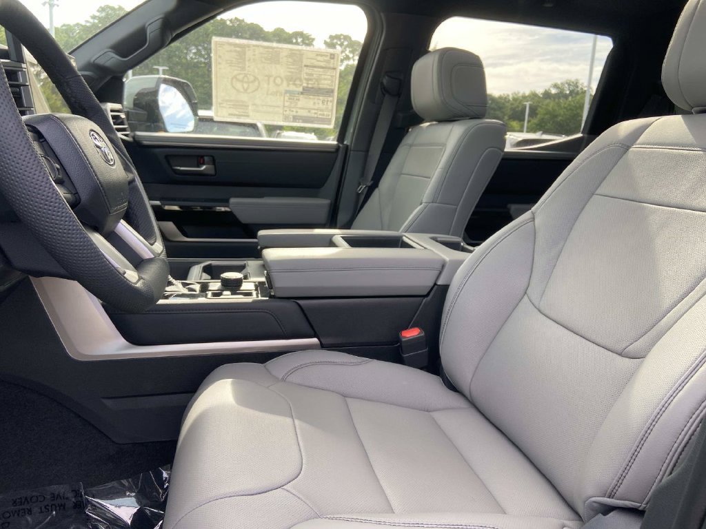 New 2026 Toyota Tundra Limited AWD/4WD image 26