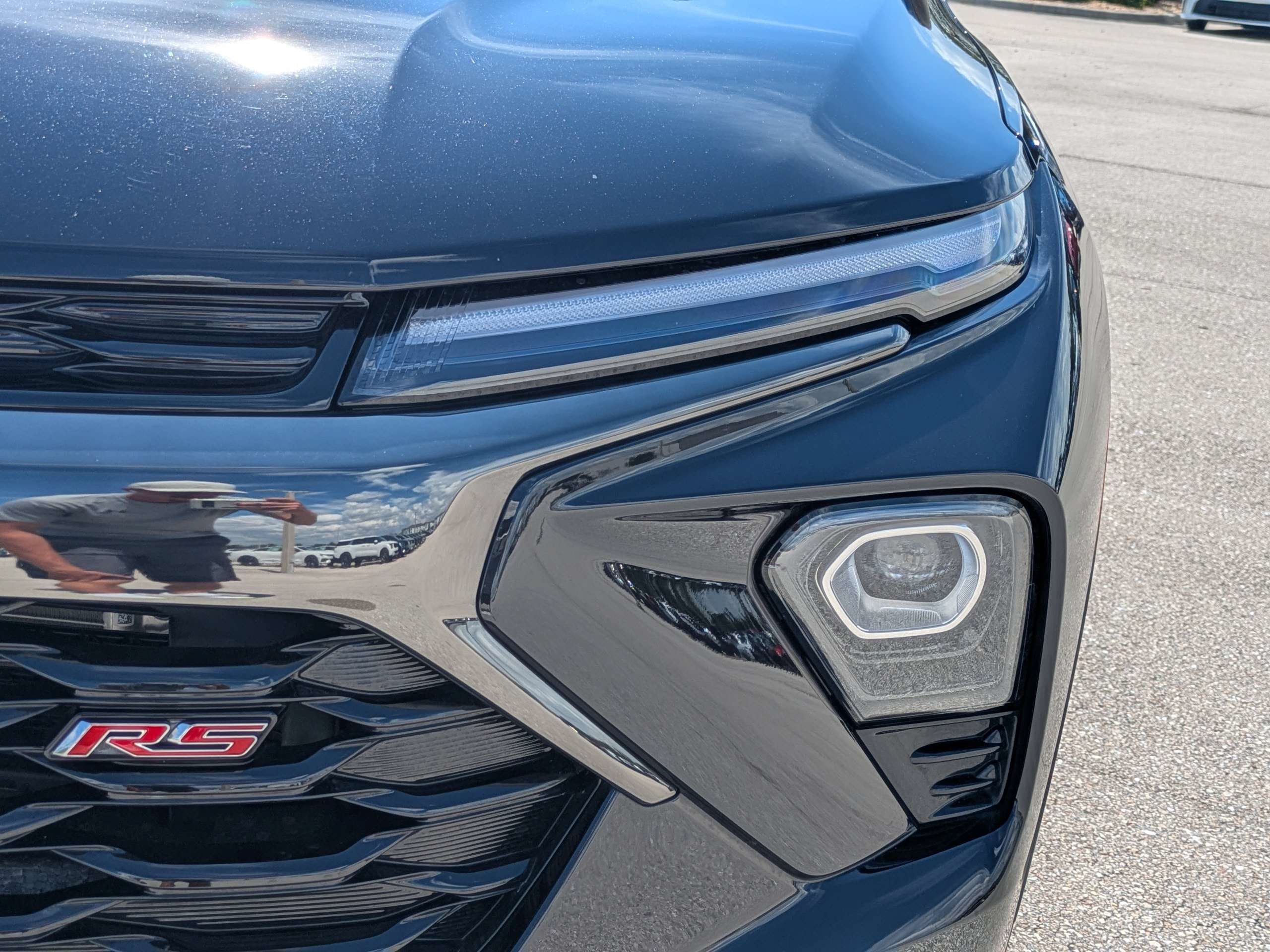 Used 2025 Chevrolet TrailBlazer RS w/ Convenience Package FWD image 9