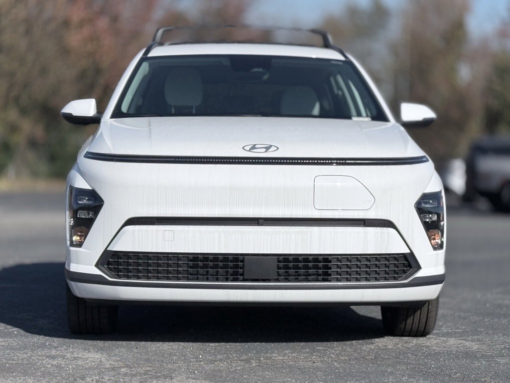 New 2025 Hyundai Kona SEL image 2