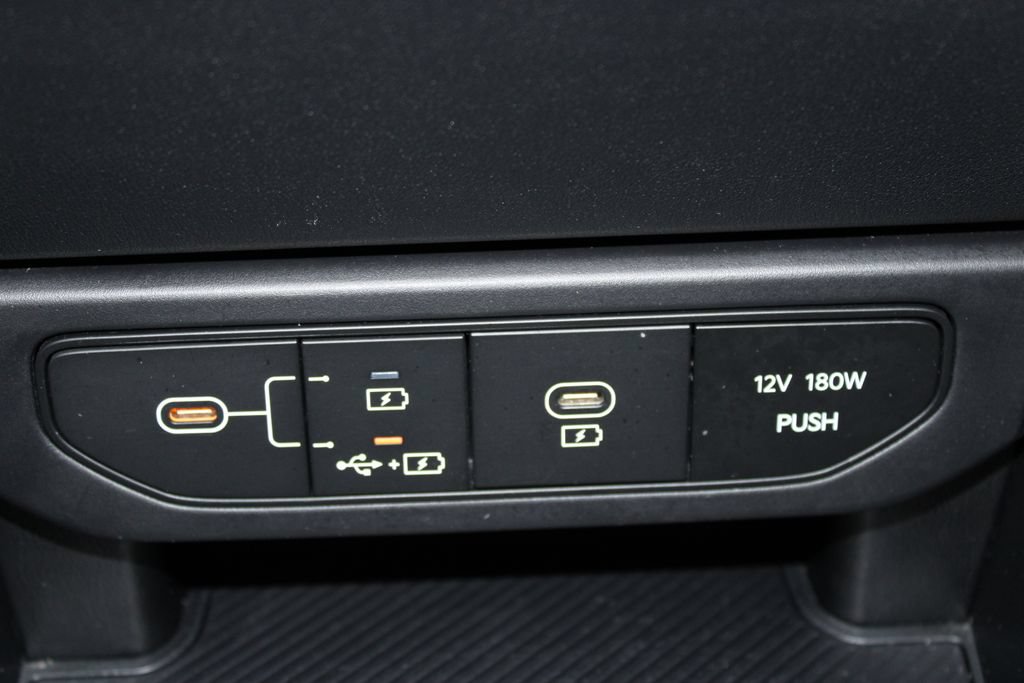 Used 2025 Kia K4 FWD image 40