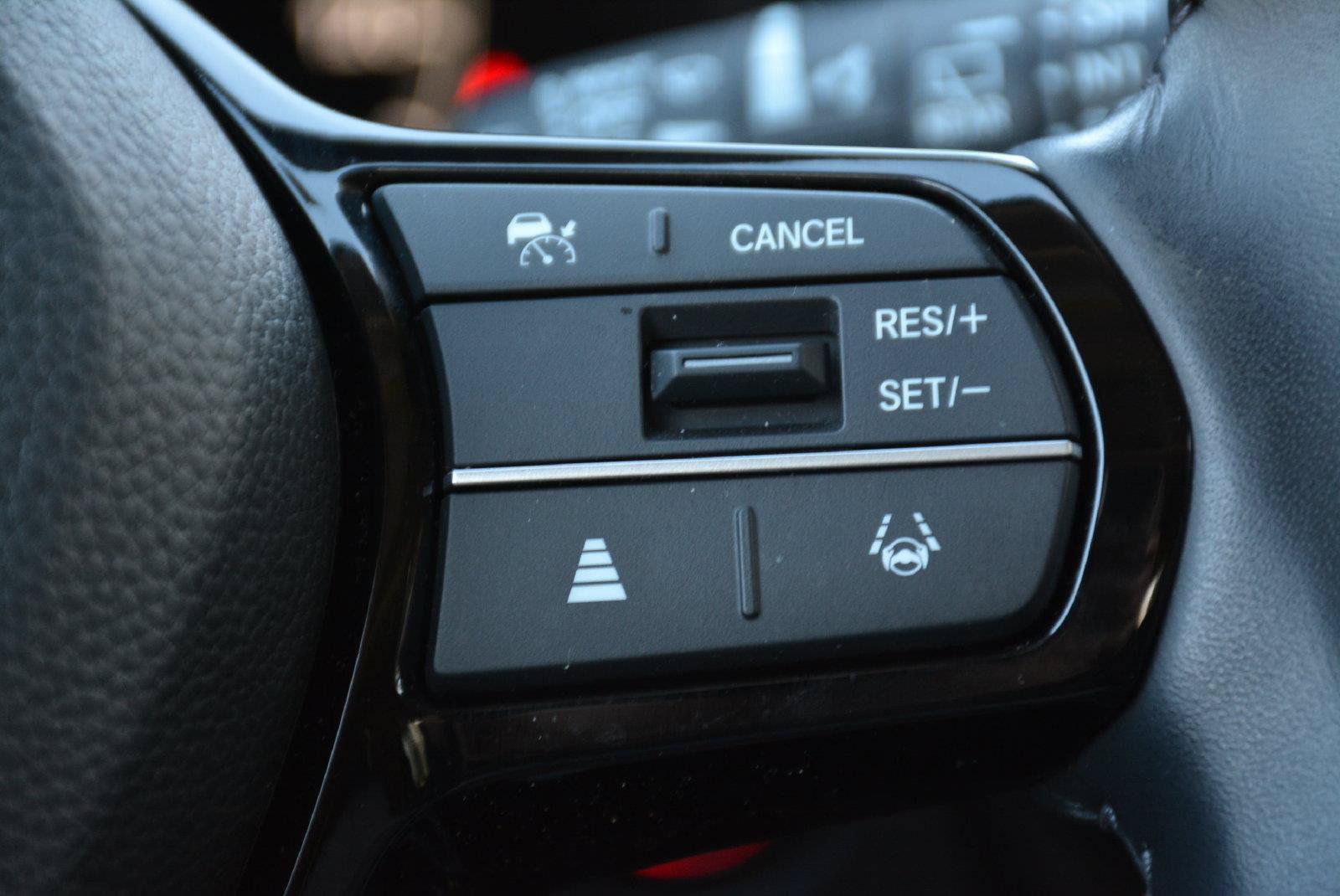 Used 2025 Honda HR-V EX-L image 30