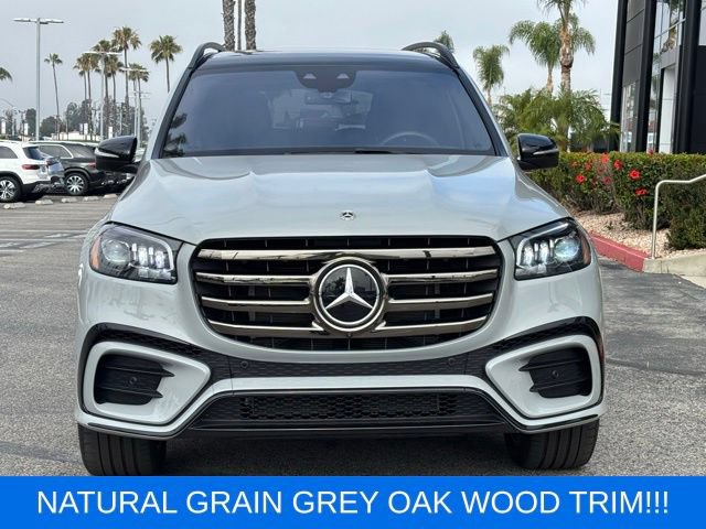 Used 2025 Mercedes-Benz GLS 580 4MATIC image 10