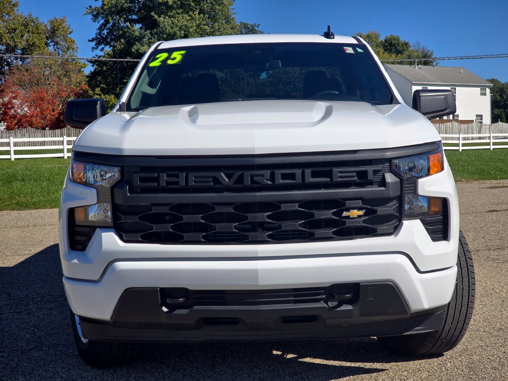 Used 2025 Chevrolet Silverado 1500 Custom AWD/4WD image 9