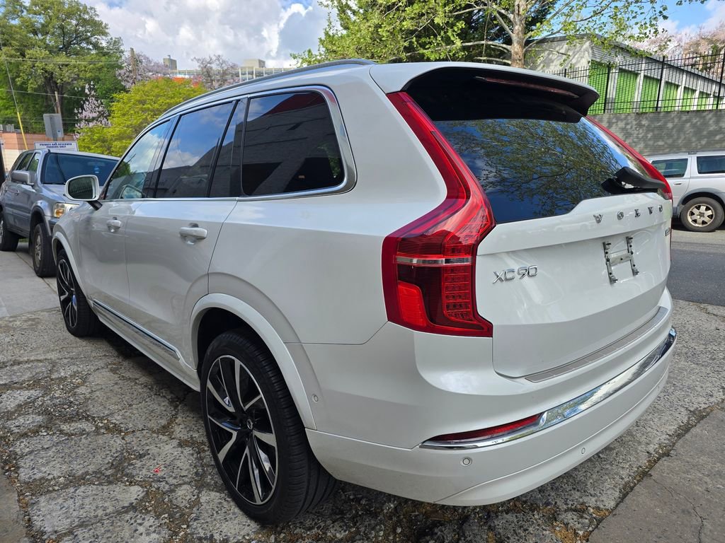 Certified 2024 Volvo XC90 B5 Plus w/ Protection Package Premier AWD/4WD image 23