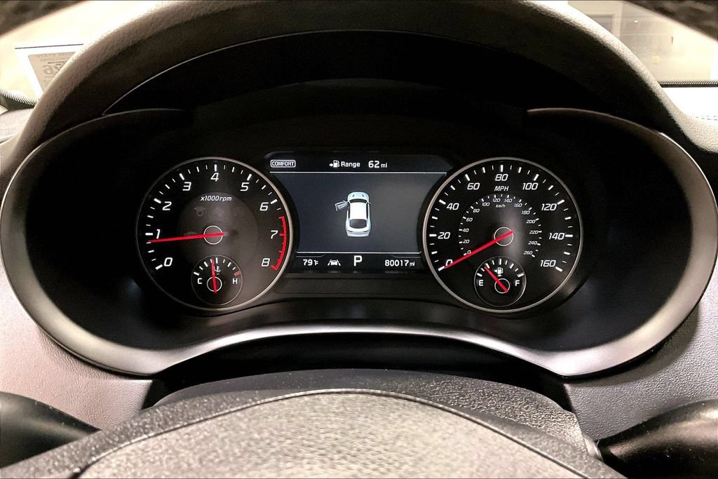 Used 2018 Kia Stinger Premium AWD/4WD image 13