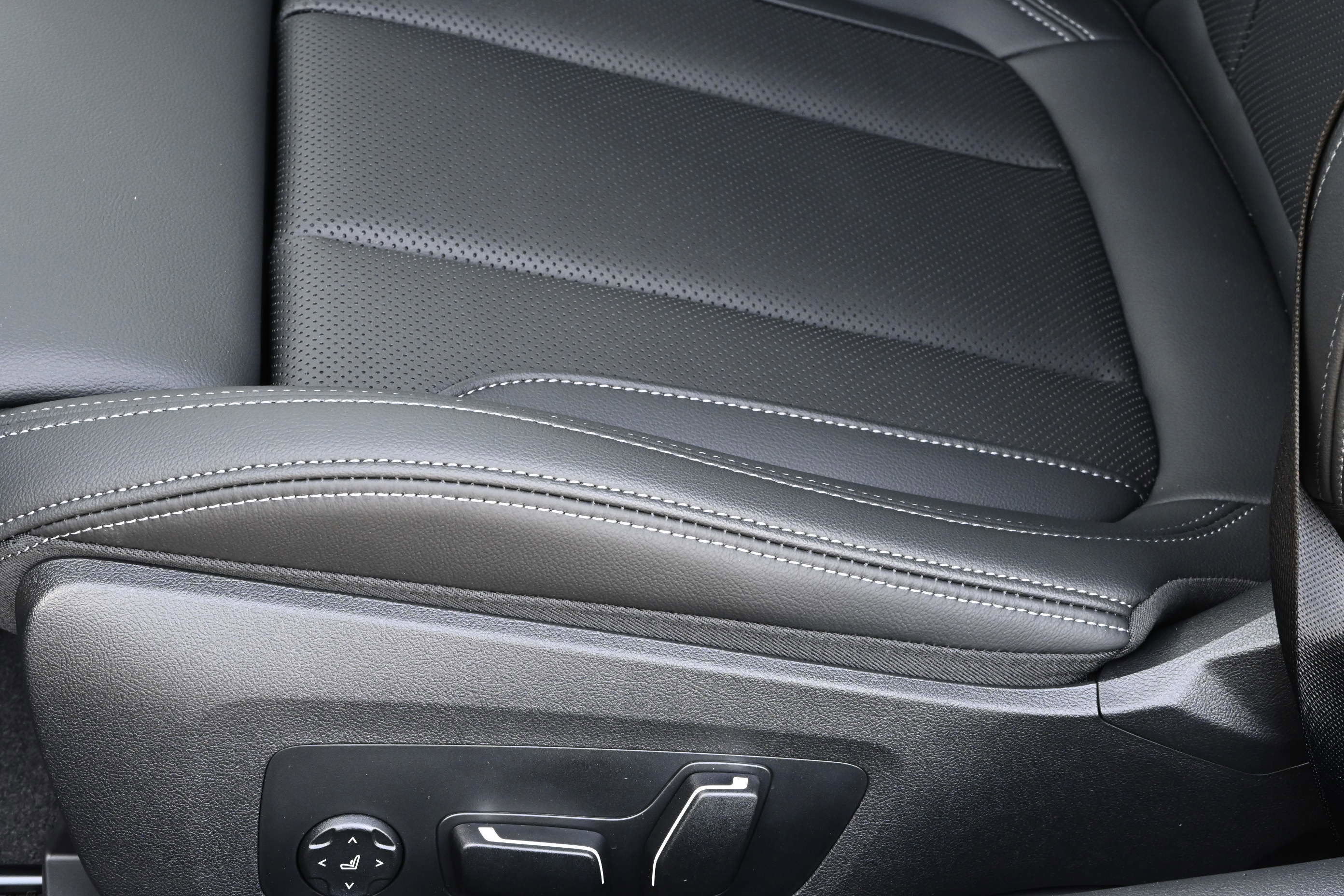 New 2026 BMW 430i xDrive Convertible image 27