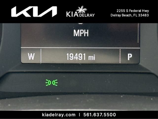 Used 2023 Chevrolet TrailBlazer RS w/ Sun and Liftgate Package FWD image 34