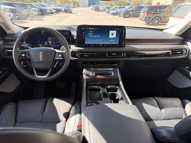 New 2027 Lincoln Aviator Reserve AWD/4WD image 18