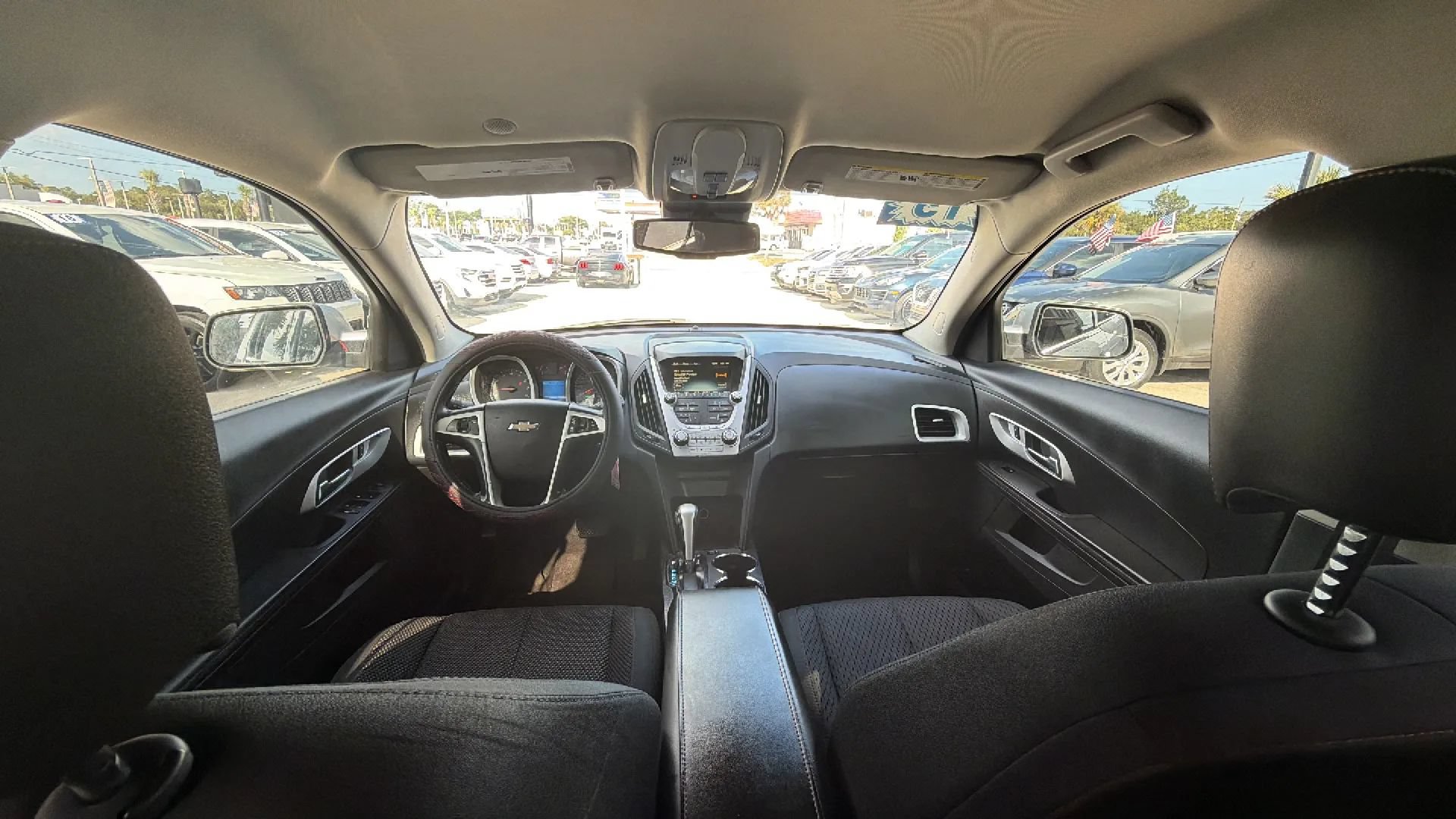Used 2015 Chevrolet Equinox LT FWD image 9