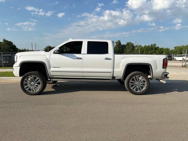 Used 2017 GMC Sierra 1500 Denali w/ Denali Ultimate Package AWD/4WD image 5