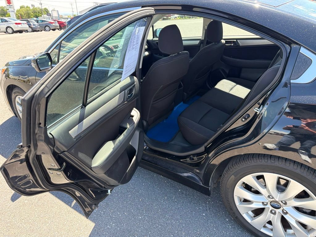 Used 2015 Subaru Legacy 2.5i Premium AWD/4WD image 15