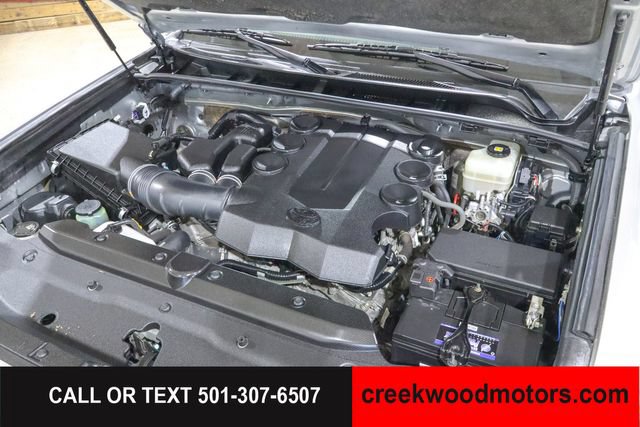 Used 2020 Toyota 4Runner SR5 Premium AWD/4WD image 17