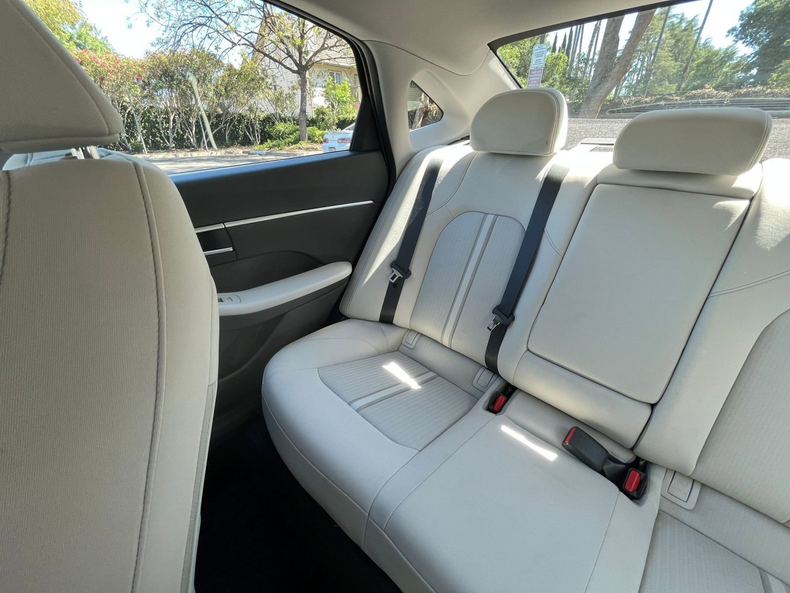 Used 2025 Hyundai Sonata SEL FWD image 39