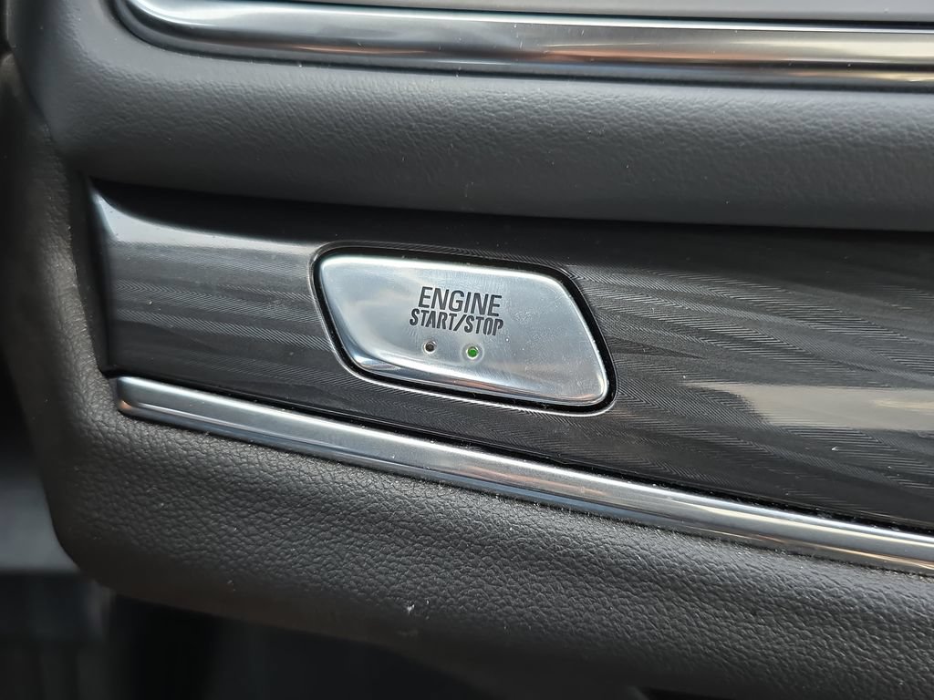 Certified 2023 Buick Enclave Essence w/ Experience Buick Package AWD/4WD image 21