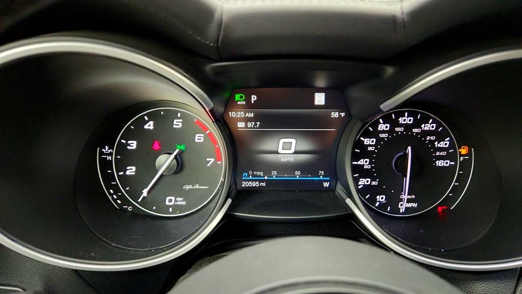 Used 2022 Alfa Romeo Stelvio Ti AWD/4WD image 15