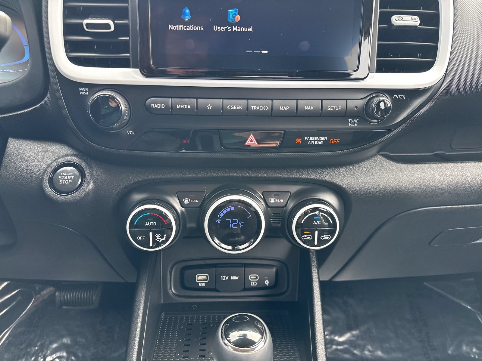 Used 2023 Hyundai Venue Limited FWD image 45